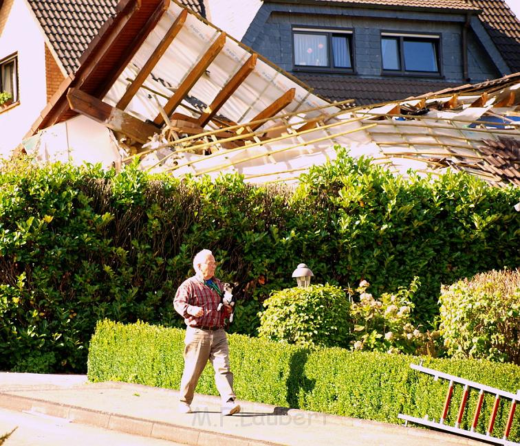 Haus explodiert Bergneustadt Pernze P143.JPG